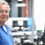 Die BMWi Förderung Digital Jetzt zur Mitarbeiterqualifizierung und Weiterbildung Zertifikate für die digitale Transformation - Die Akademie der Ruhr Universität hat eine AZAV Trägerzulassung.